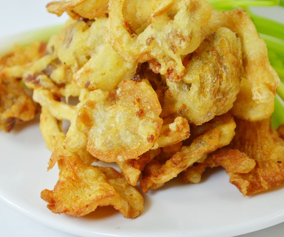 Grzyby świeże lub suszone w cieście naleśnikowym