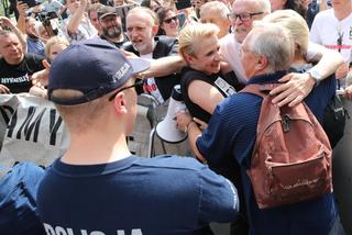 Protesty pod Sejmem. Czterech demonstrantów pójdzie siedzieć?