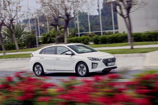Hyundai IONIQ Plug-in lifting 2019