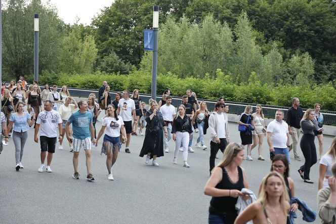 Koncert Jennifer Lopez w Warszawie (25.07.2025) - część pierwsza. Organizatorem koncertu jest Prestige MJM