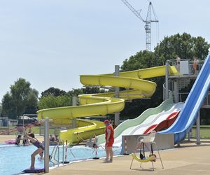 Kąpieliska pod chmurką w Warszawie i na Mazowszu. Gdzie i po ile? 