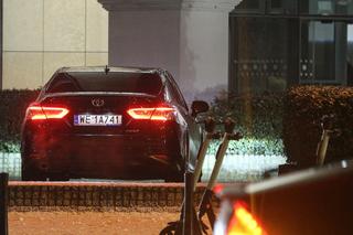 Limuzyna Trzaskowskiego mknie 60 km/h na ulicy z ograniczeniem do 30 km/h