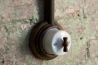 Modne i stylowe gniazdka i włączniki