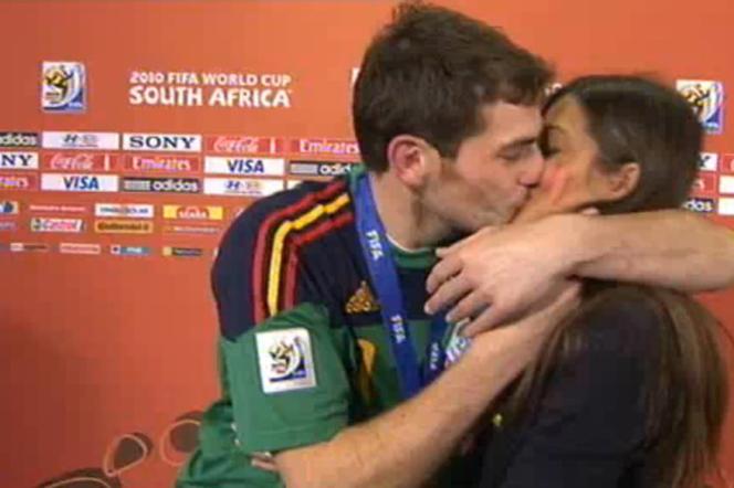 Iker Casillas i Sara Carbonero wezmą ślub ZDJĘCIA