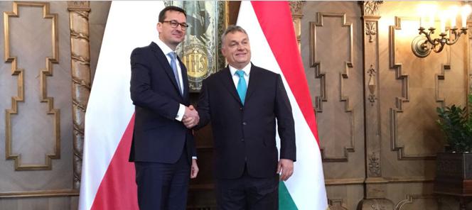 Premier Morawiecki na Węgrzech. Spotkał się z Orbanem