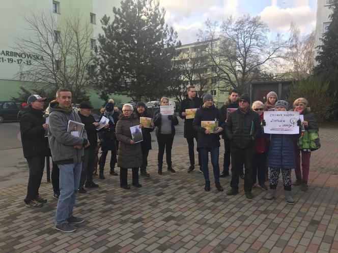 Mieszkańcy Kuźnik nie chcą dopuścić do zabetonowania ich osiedli