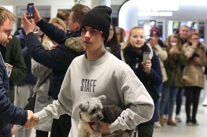 Justin Bieber na lotnisku