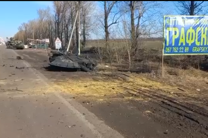 Siły ukraińskie zniszczyły kolumnę rosyjskich wojsk pod Charkowem! Zestrzelono też jeden śmigłowiec