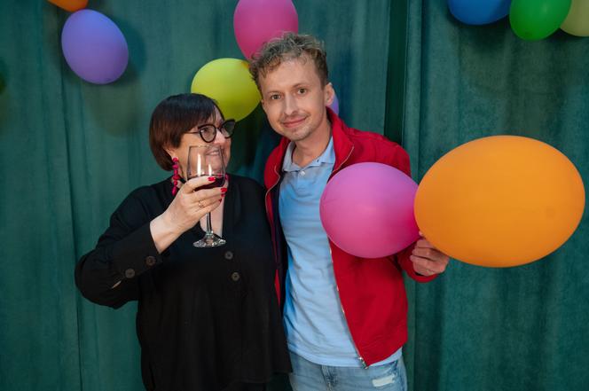 Barwy szczęścia odc. 2719. Irenka (Krystyna Tkacz), Waldek (Rafał Fudalej)