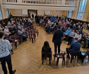 Prezydent Leszna w Szkole Podstawowej nr 1. w Lesznie