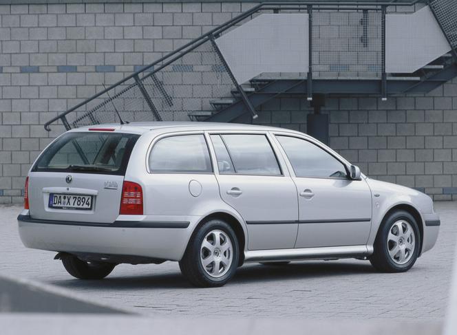 Skoda Octavia I Kombi - rok produkcji 1998-2010