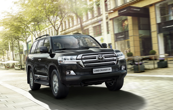 Toyota Land Cruiser V8 