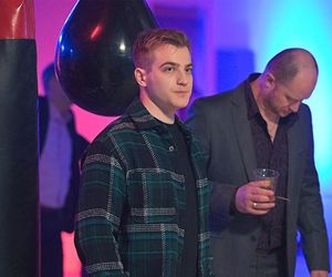 Pierwsza miłość, odcinek 4006: Biały (Igor Paszczyk) 