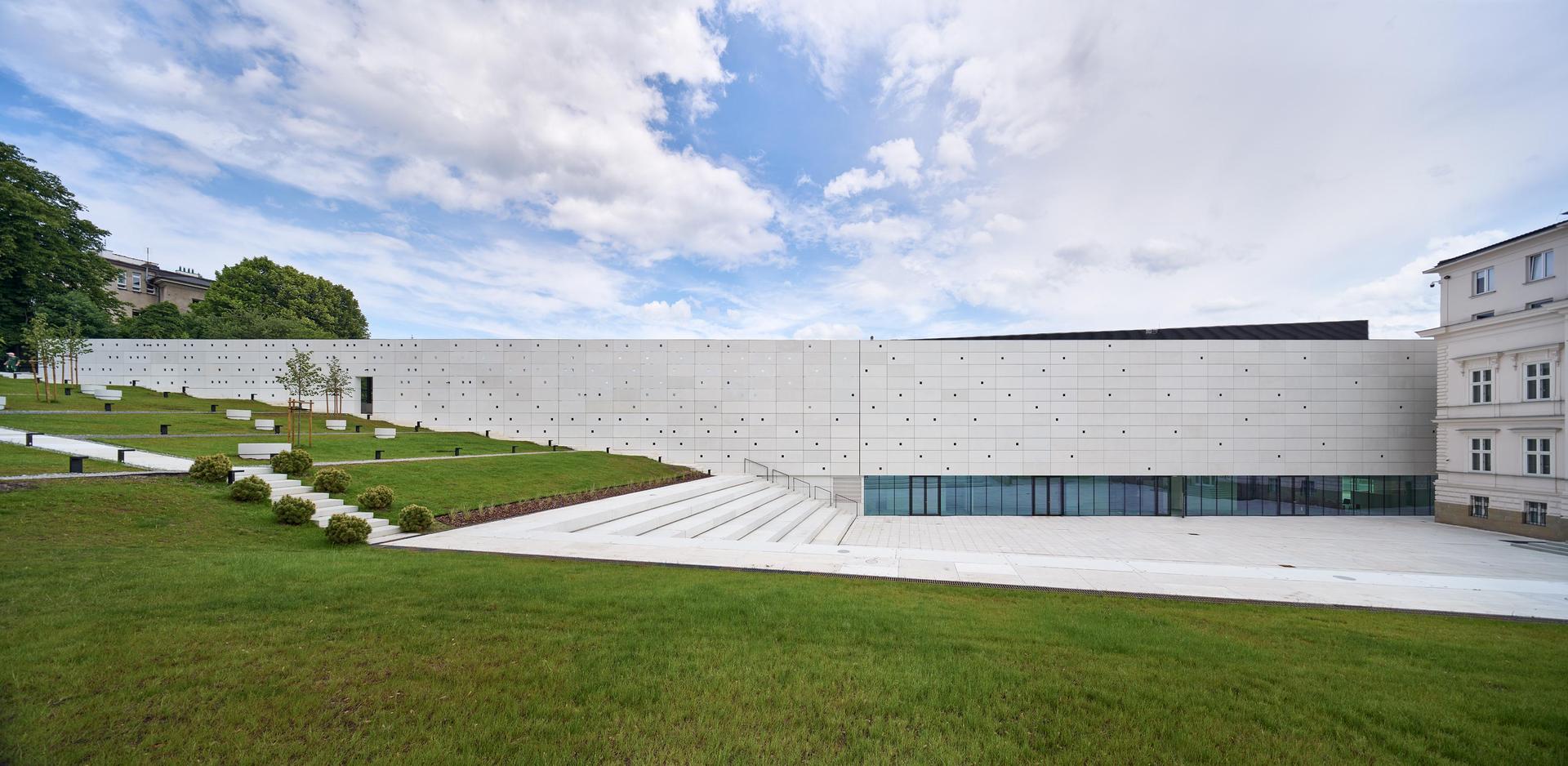  Interaktywne Centrum Bajki i Animacji OKO w Bielsku-Białej