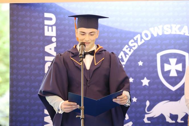 Tak kończyli studia absolwenci WSPiA  w Rzeszowie [ZDJĘCIA]