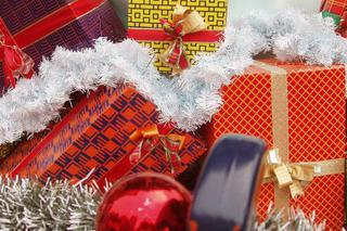 Raport: Jakie prezenty na święta Polacy kupią, a jakich sami nie chcą dostać?