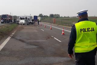 Poważny wypadek na A1 w Kujawsko-Pomorskiem! 6 osób w szpitalu 