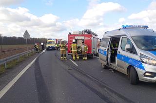 Wypadek na drodze Kąkolewo-Garzyn. Wezwano śmigłowiec