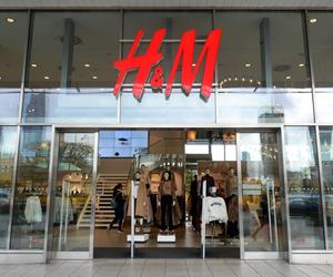 Strajki pracownicze w H&M. Płace są absurdalnie niskie! 