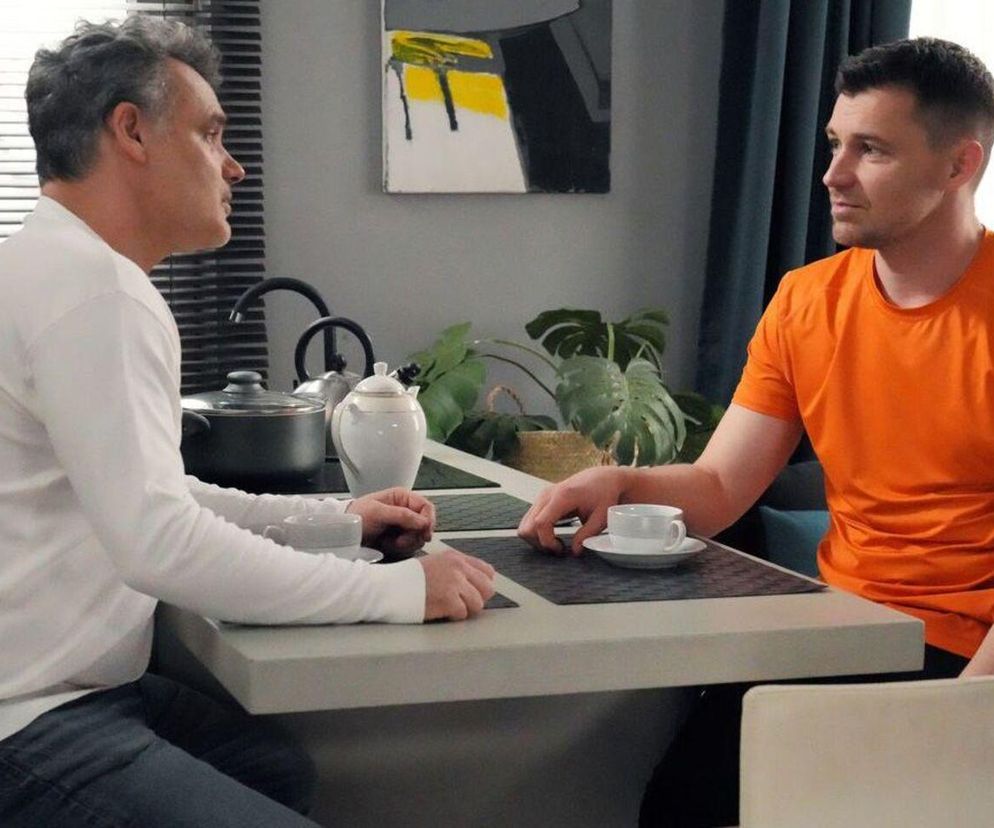 Barwy szczęścia odc. 3200. Karol Czubak (Jan Wieczorkowski), Darek Janicki (Andrzej Niemyt)