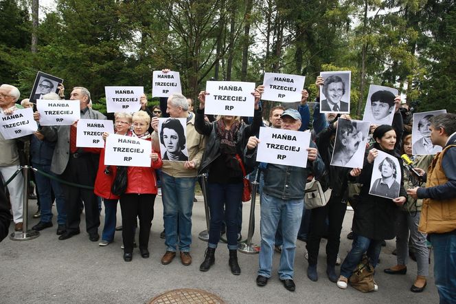 Pogrzeb gen. Wojciecha Jaruzelskiego w Warszawie. Były protesty
