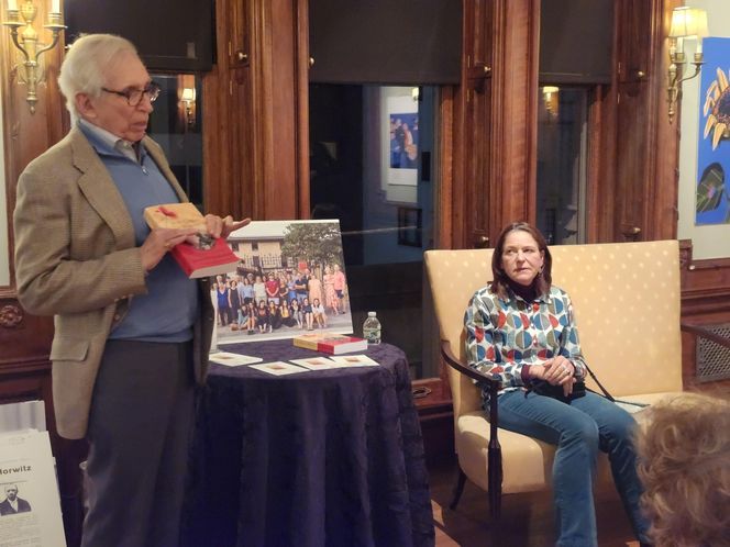 Tłumy na Europejskiej Nocy Literatury w NYC