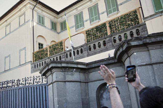 Rajskie wakacja papieża! Zobacz, gdzie Leon XIV spędza urlop