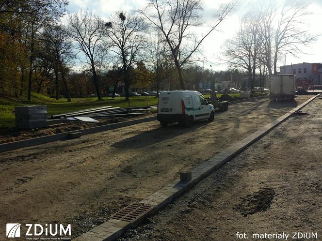 Parking powstaje przy skrzyżowaniu ulic Ślężnej i Kamiennej