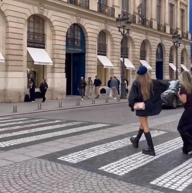 Rozenek-Majda w Paryżu. Jej torebki kosztują majątek