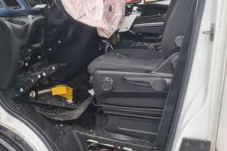 Autostrada A4 w kierunku Rzeszowa zablokowana po kolizji dwóch aut dostawczych