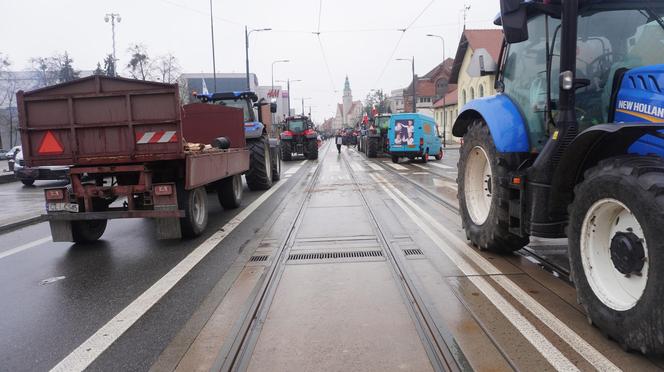 Protest rolników w Olsztynie 21 lutego. Co dzieje się w centrum?