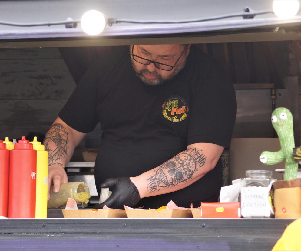 Knajpy na kółkach zaparkowały w Bydgoszczy. Za nami kolejne spotkanie z food truckami [ZDJĘCIA]