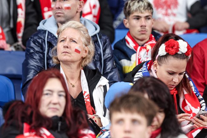 Kibice na meczu Polska -Nowa Zelandia na Stadionie Śląskim