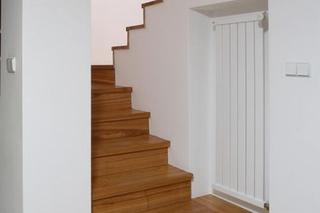 Schody na poddasze: bieg i kształt schodów