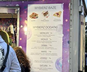 Foodtruckowe miasteczko na Openerze. Za zwykłą zapiekankę zapłacisz majątek 