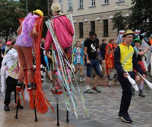 Wielka Parada Cyrkowa przeszła ulicami Lublina. Było kolorowo!