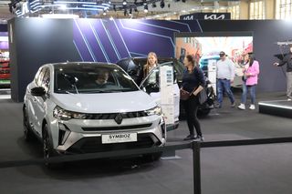 Poznań Motor Show 2025 na Międzynarodowych Targach Poznańskich. II dzień