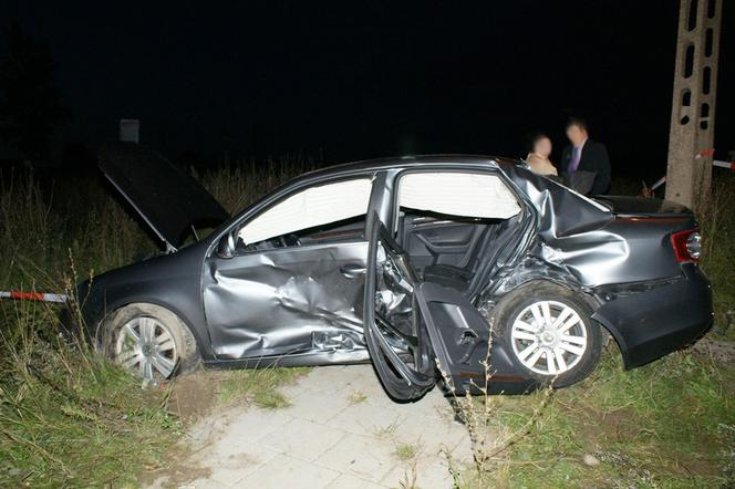 Chojny Młode: Tragiczny wypadek. Dwie osoby nie żyją - ZDJĘCIA