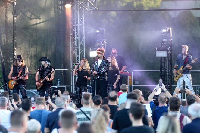 Wielki koncert na 75-leciu Parku Śląskiego. Feel i DJ Wika porwali tłumy