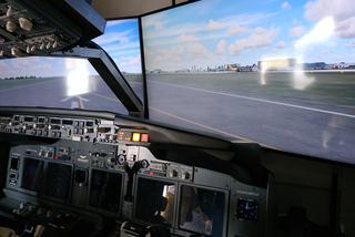 symulator Boeinga 737 na leszczyńskim lotnisku