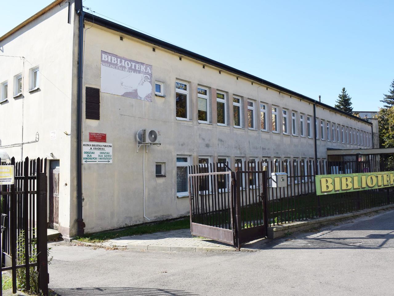 Remont siedziby Miejskiej Biblioteki Publicznej w Kraśniku jest już na finiszu