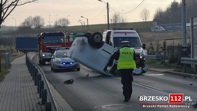 Zderzenie na skrzyżowaniu w Brzesku! Ruch już bez żadnych utrudnień [AKTUALIZACJA]