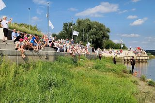 Festiwal Wisły 2025 w Starym Fordonie. Barwna parada jednostek zachwyciła publiczność