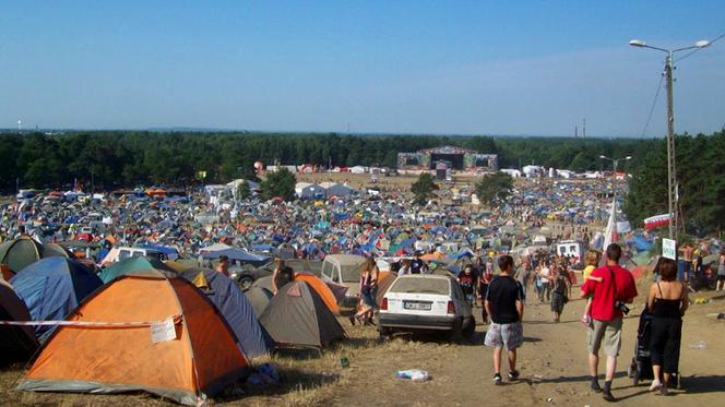 Jak dojechać ze Szczecina na Przystanek Woodstock 2016? Pociągiem! [ROZKŁAD JAZDY, CENY BILETÓW]