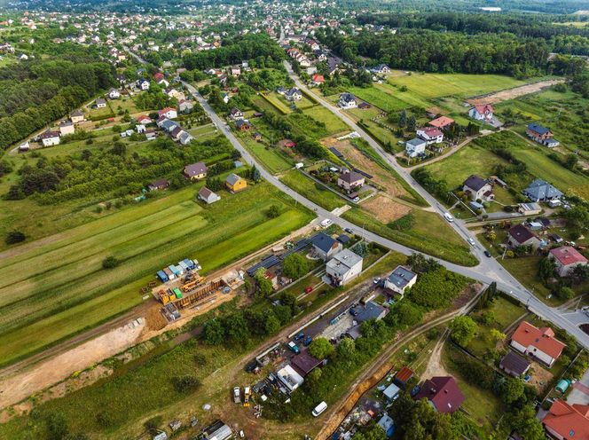 Budowa gazociągu Oświęcim - Tworzeń