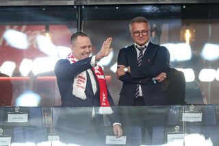 Karol Nawrocki usłyszał krzyk chłopca na meczu. Jego reakcja wywołała euforię [WIDEO]