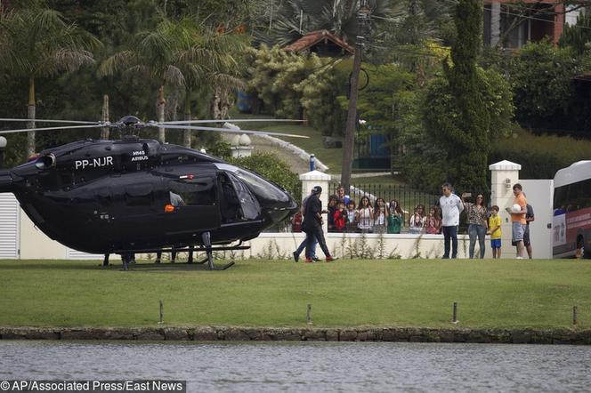 Neymar wylądował helikopterem