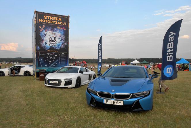 Katowice: Akrobacje lotnicze i widowiskowe pokazy pirotechniczne! Za nami pierwsza edycja Fajery