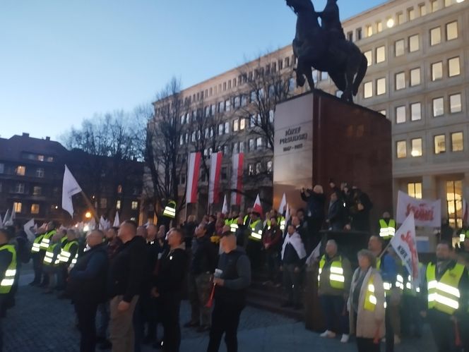 "Walczymy o Śląsk i o przemysł, żeby nie umarł"
