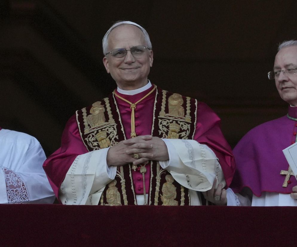 Vivat Papa! Tłumy na Placu Świętego Piotra